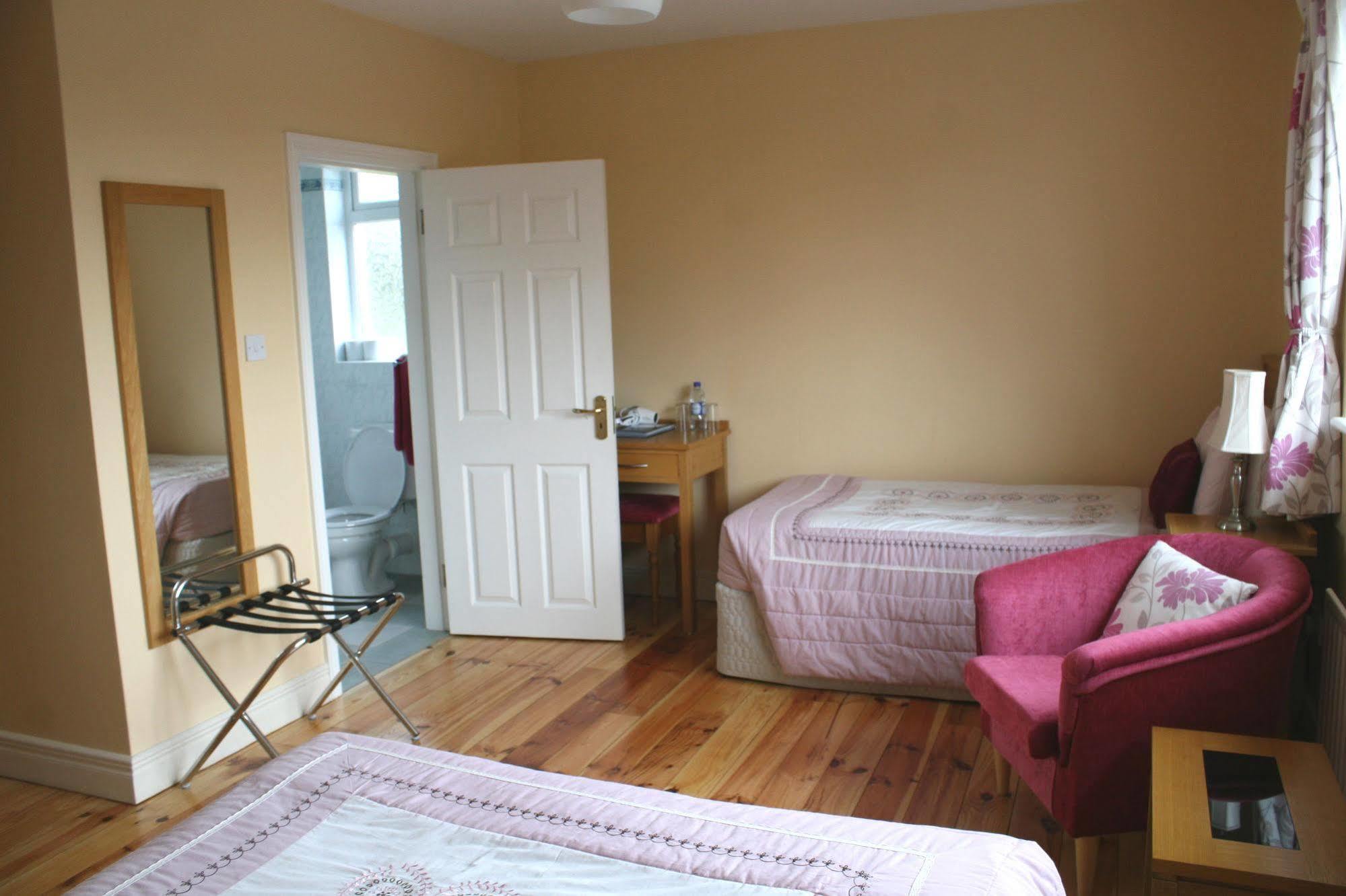 Carrowntober House B & B Oughterard Eksteriør bilde